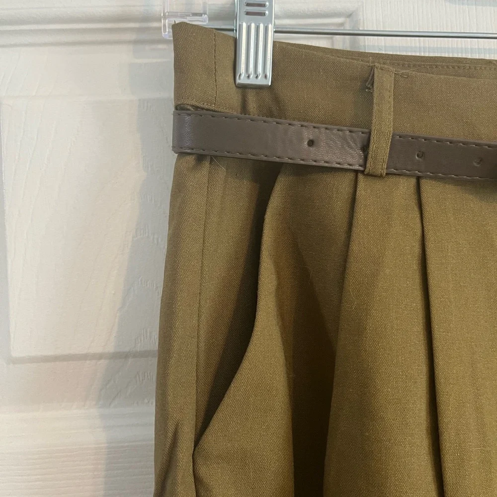 Olive Green High-Waisted Pants - Picture 4 of 6